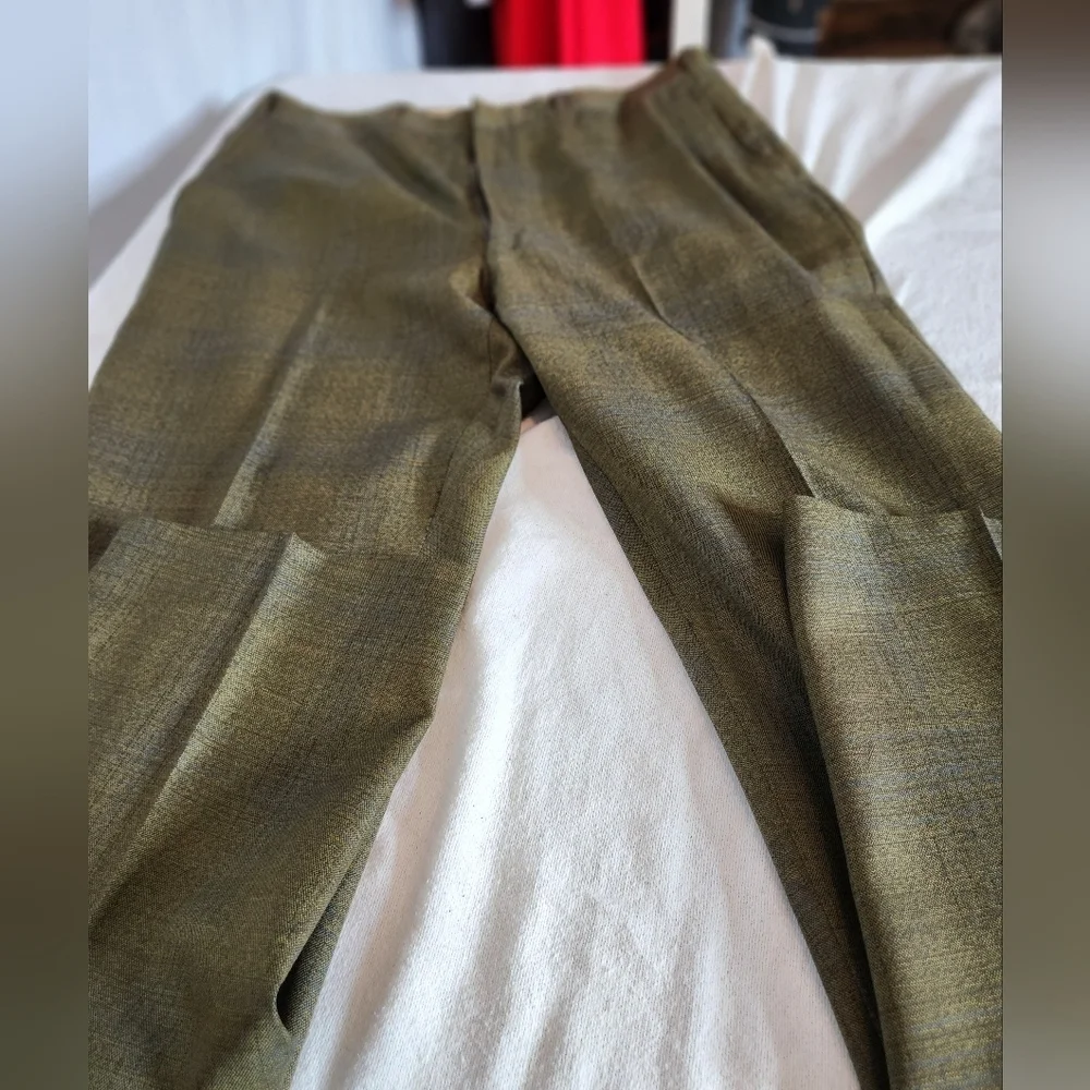 Men's Green Trousers
